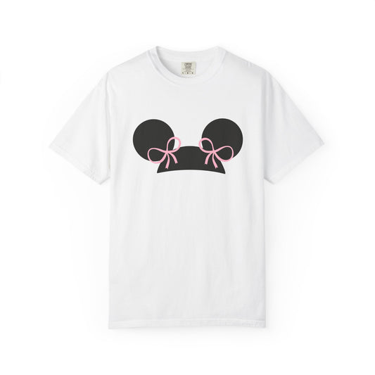 Pinky Graphic Tee